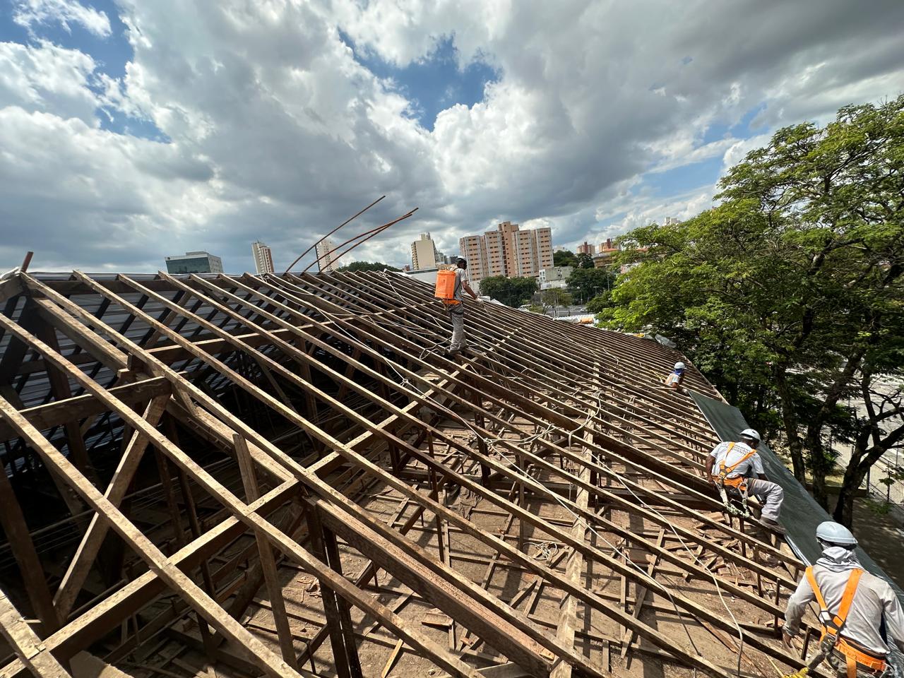 Obra em andamento